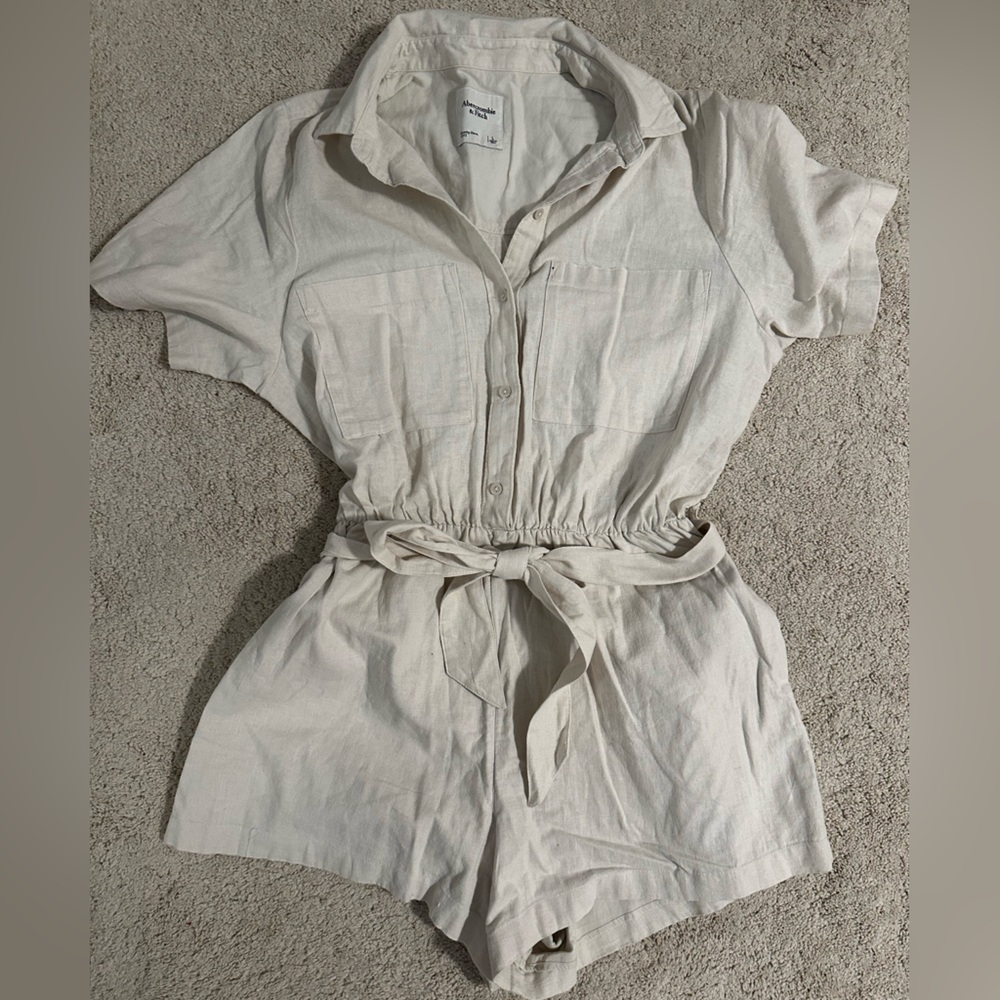 Abercrombie & Fitch Cream Linen Romper